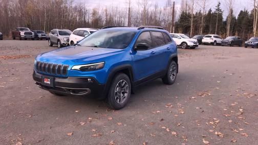 2022 Jeep Cherokee Trailhawk
