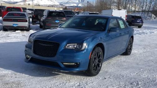 2023 Chrysler 300 Touring