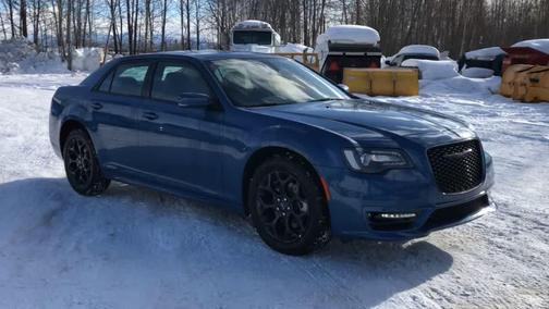 2023 Chrysler 300 Touring