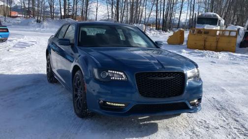 2023 Chrysler 300 Touring
