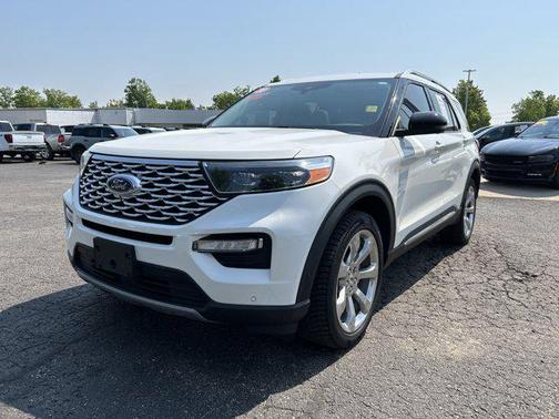 2020 Ford Explorer Platinum