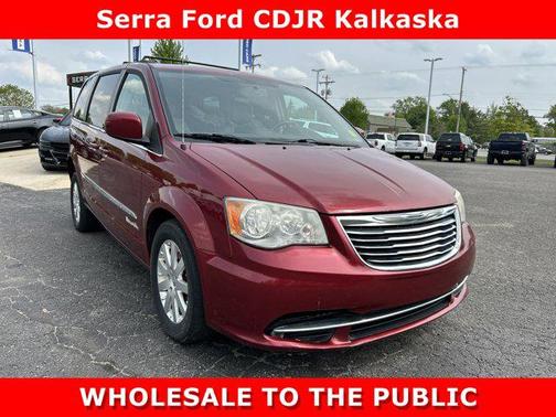 2013 Chrysler Town & Country Touring