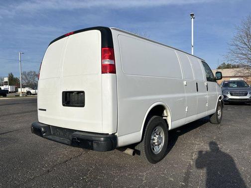 2020 Chevrolet Express 2500 RWD 2500 Extended Wheelbase WT