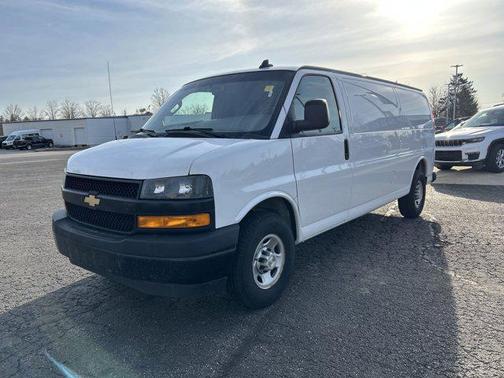 2020 Chevrolet Express 2500 RWD 2500 Extended Wheelbase WT