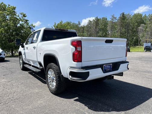 2022 Chevrolet Silverado 3500 High Country