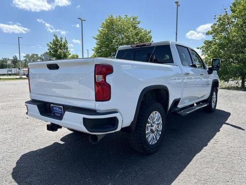 2022 Chevrolet Silverado 3500 High Country