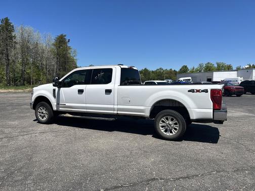 OXFORD WHITE 2022 Ford F-250 XLT