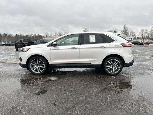 2019 Ford Edge Titanium
