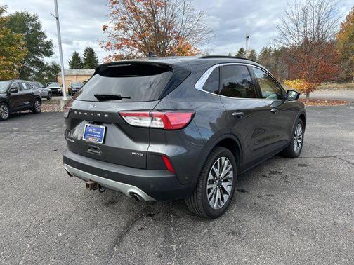 2020 Ford Escape Titanium