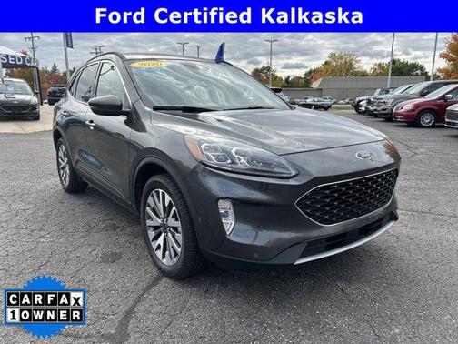 2020 Ford Escape Titanium