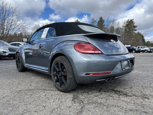 2017 Volkswagen Beetle 1.8T SEL