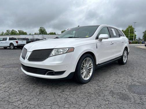 2016 Lincoln MKT EcoBoost