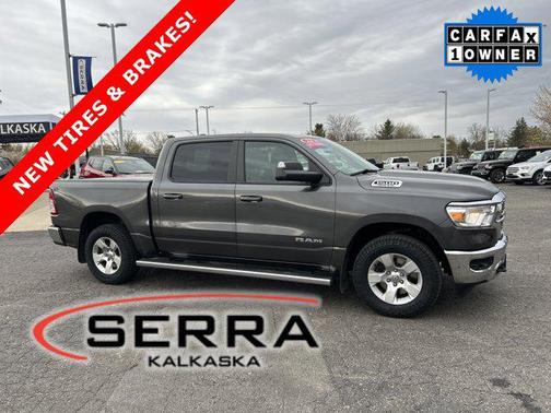 Granite Crystal Metallic 2022 RAM 1500 Big Horn/Lone Star