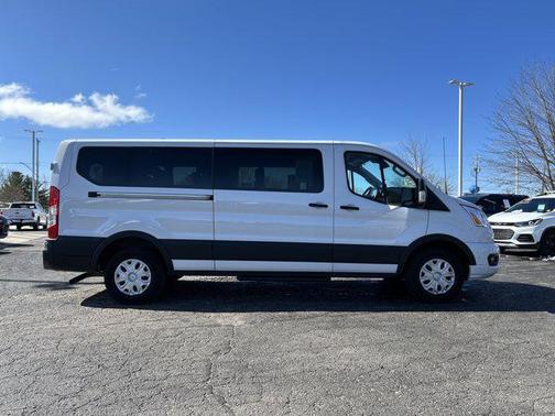 2022 Ford Transit-350 XLT