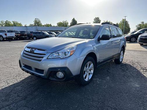 2014 Subaru Outback 2.5i