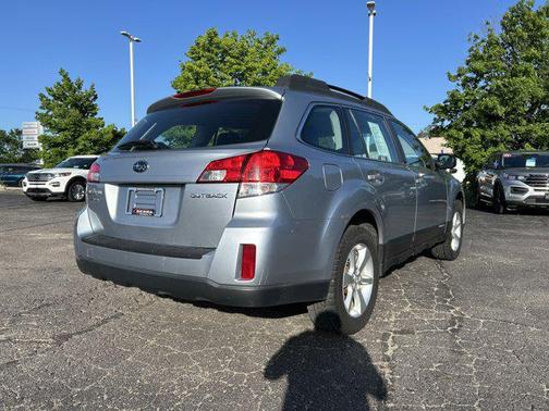 2014 Subaru Outback 2.5i