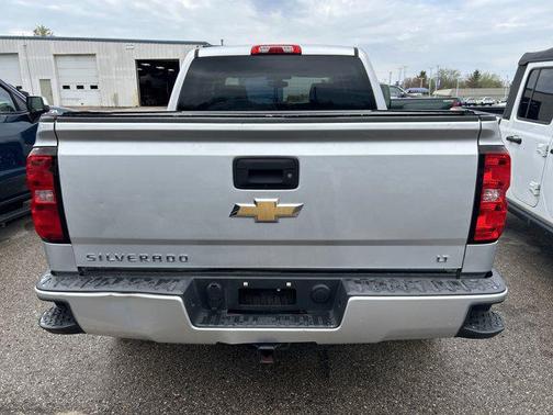 Silver Ice Metallic 2018 Chevrolet Silverado 1500 2LT