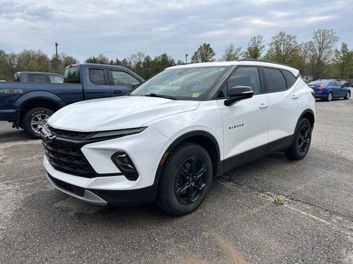 Summit White 2024 Chevrolet Blazer 3LT
