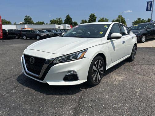 2020 Nissan Altima 2.5 SV