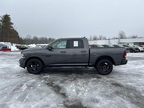 2018 RAM 1500 Night Crew Cab 4x4 5'7' Box
