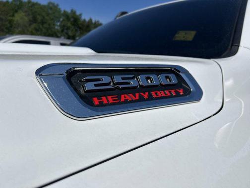 2022 RAM 2500 Big Horn Crew Cab 4x4 6'4' Box