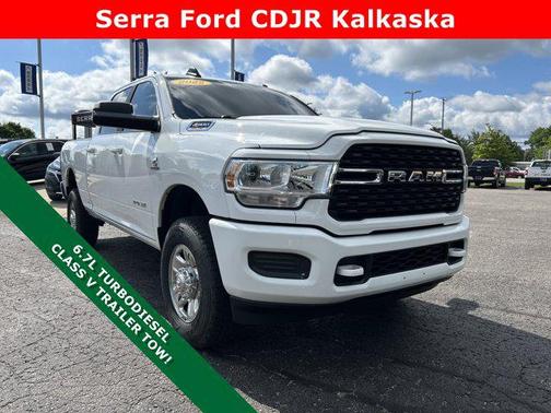 2022 RAM 2500 Big Horn Crew Cab 4x4 6'4' Box