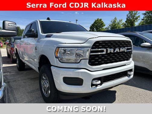 2022 RAM 2500 Big Horn Crew Cab 4x4 6'4' Box