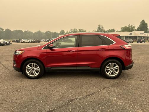 Rapid Red Metallic Tinted Clearcoat 2020 Ford Edge SEL