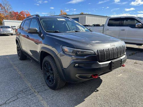 2020 Jeep Cherokee Trailhawk