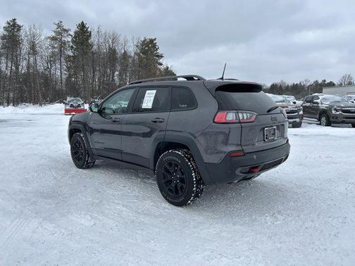 2020 Jeep Cherokee Trailhawk