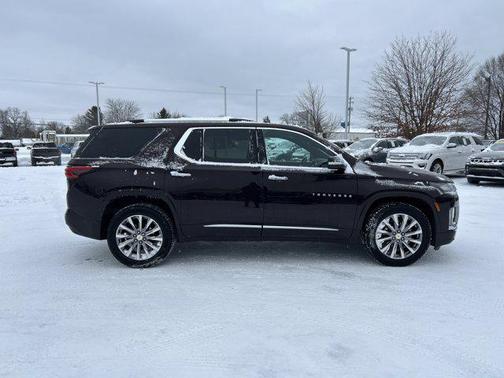 2022 Chevrolet Traverse Premier