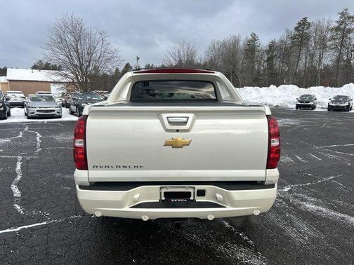 2013 Chevrolet Avalanche LTZ
