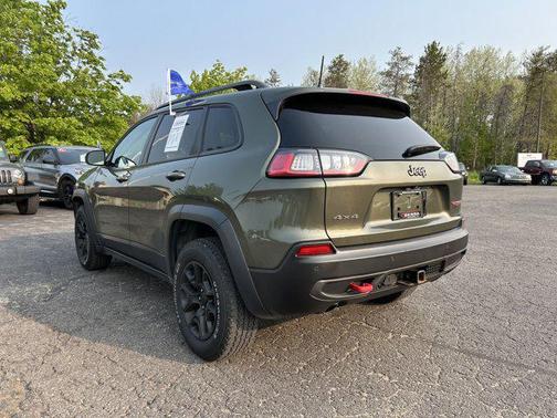 2021 Jeep Cherokee Trailhawk