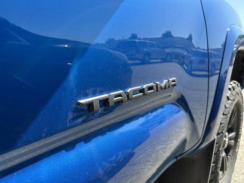 2016 Toyota Tacoma TRD Sport