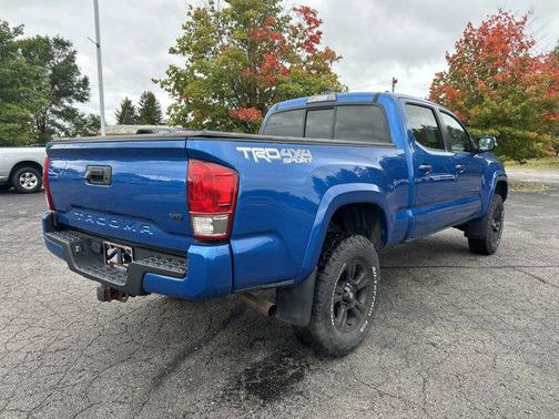 2016 Toyota Tacoma TRD Sport