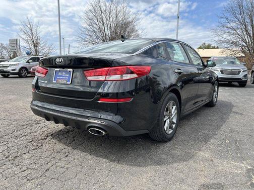 2019 Kia Optima LX