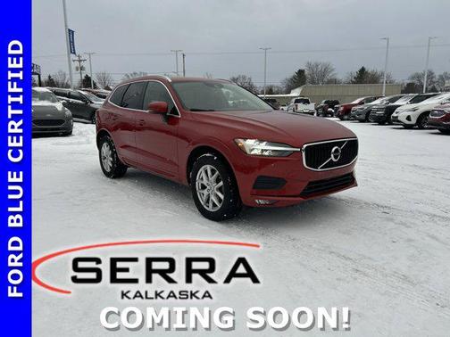 2021 Volvo XC60 T5 Momentum