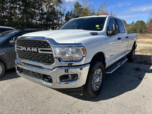 2024 RAM 2500 Big Horn Crew Cab 4x4 8' Box