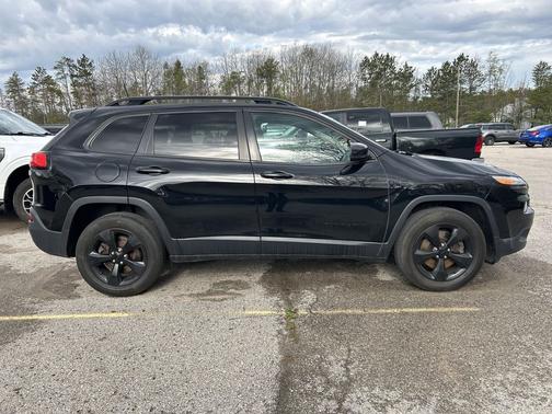 Diamond Black Crystal Pearl 2018 Jeep Cherokee Limited