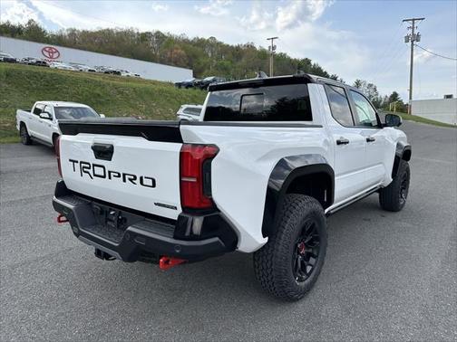2025 Toyota Tacoma Hybrid