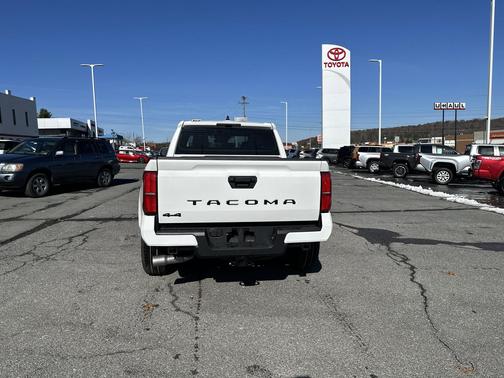 2025 Toyota Tacoma TRD Sport