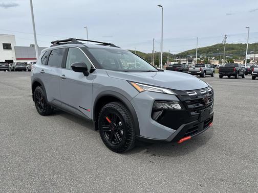 Boulder Gray Pearl 2026 Nissan Rogue Rock Creek