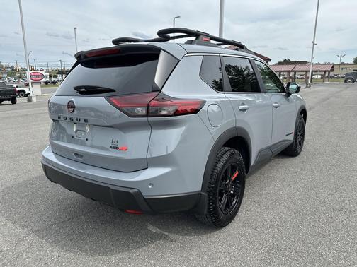 Boulder Gray Pearl 2026 Nissan Rogue Rock Creek