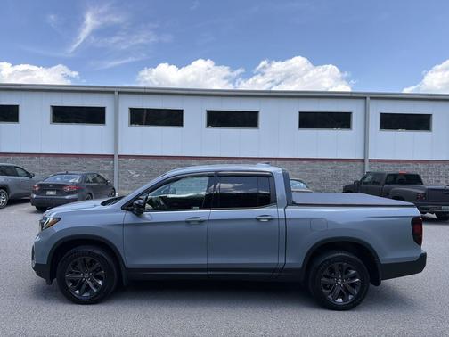 Sonic Gray Pearl 2023 Honda Ridgeline Sport