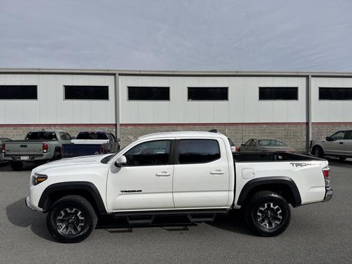 2023 Toyota Tacoma TRD Sport
