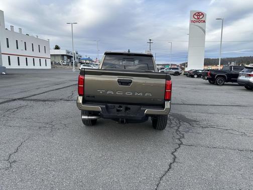 2026 Toyota Tacoma Hybrid 