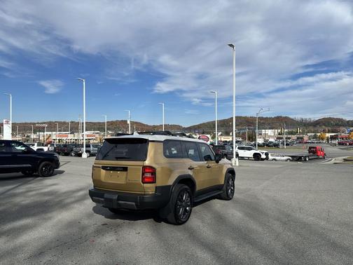 2024 Toyota Land Cruiser Base