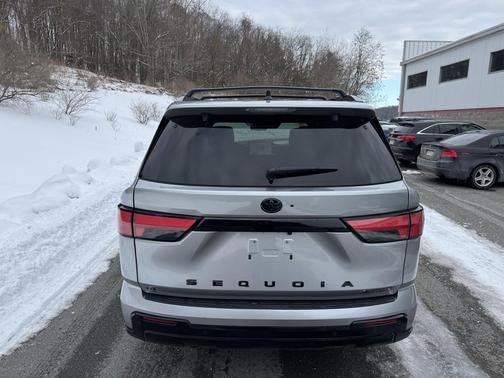 2025 Toyota Sequoia Platinum