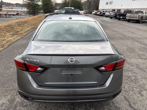 2020 Nissan Altima S FWD