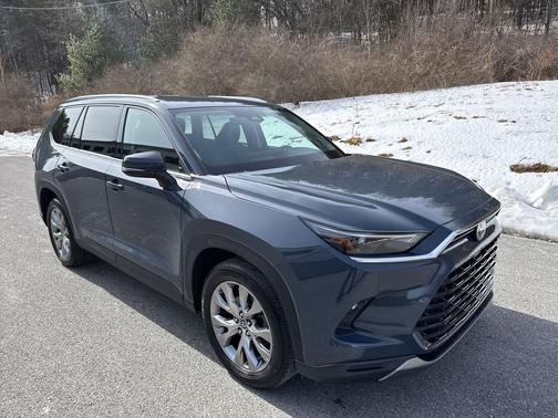 2024 Toyota Grand Highlander Limited